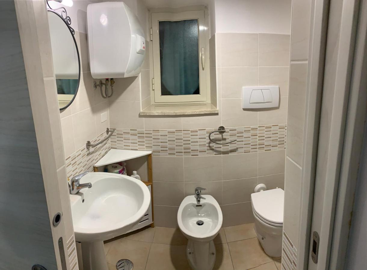 Casetta Blue House Gaeta Via Dell'Indipendenza Ngoại thất bức ảnh