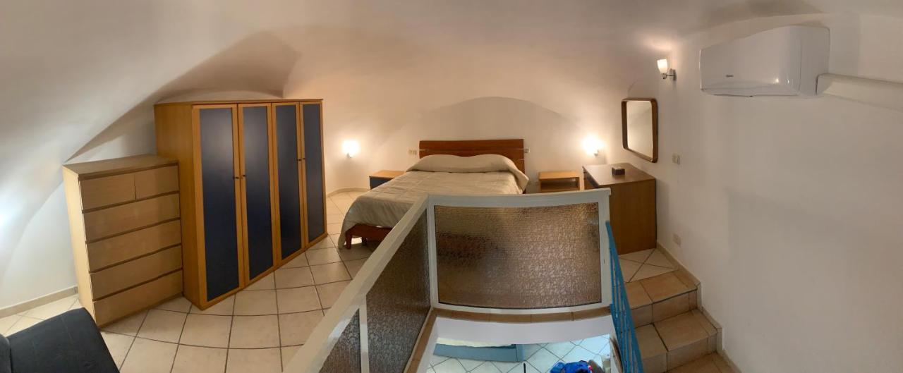 Casetta Blue House Gaeta Via Dell'Indipendenza Ngoại thất bức ảnh